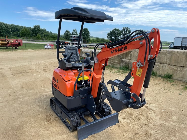 #122-•-new-atspower-me18-mini-excavator-image-3