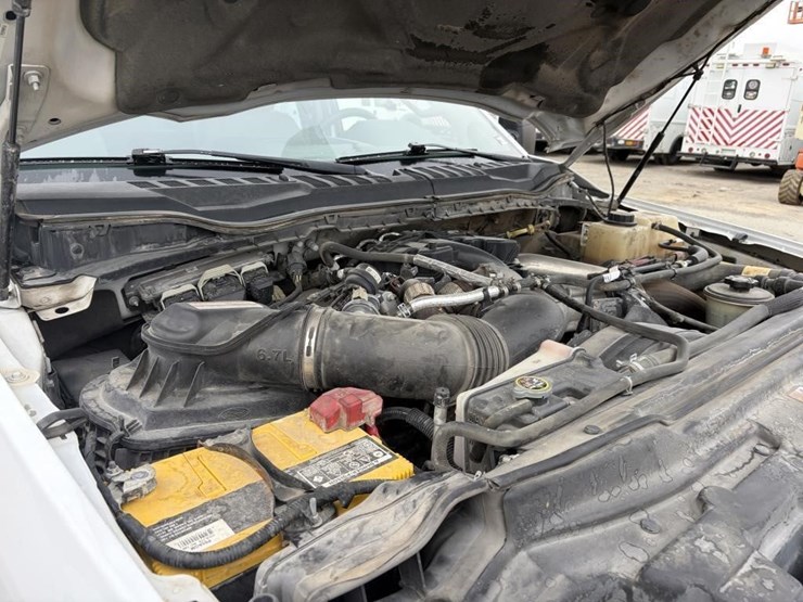 2017-ford-f350-image-8