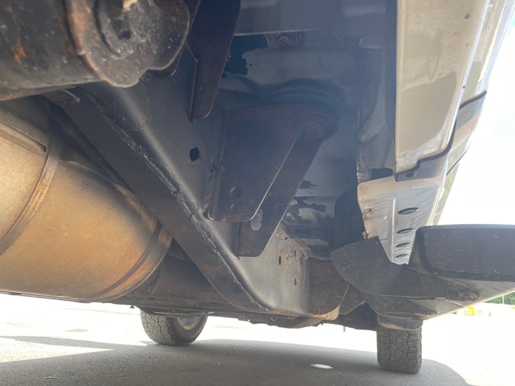 2019-chevrolet-2500-image-18