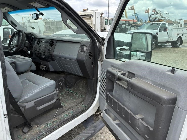 2015-ford-f250-image-15