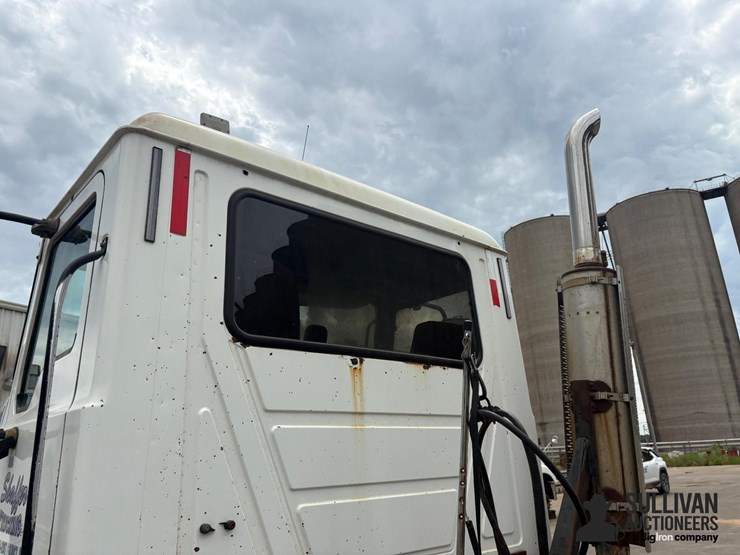 2007-mack-chn613-image-16