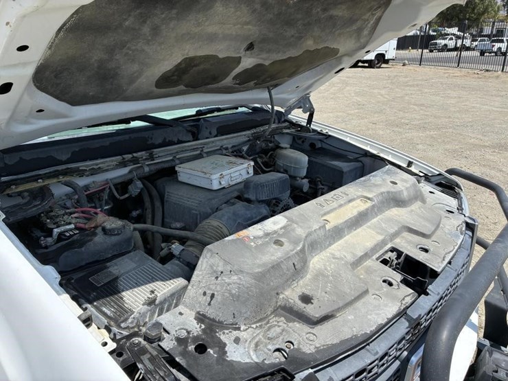 2012-gmc-sierra-2500-image-11