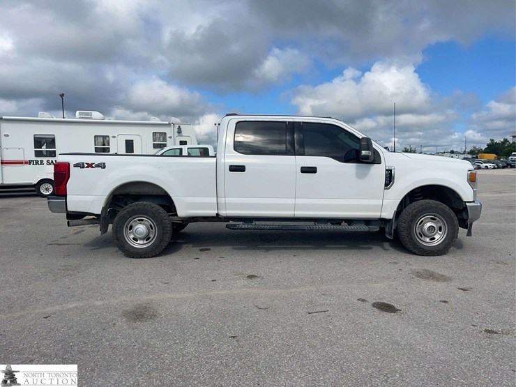 2021-ford-f250-image-4