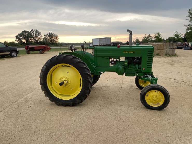 john-deere-mt-image-4