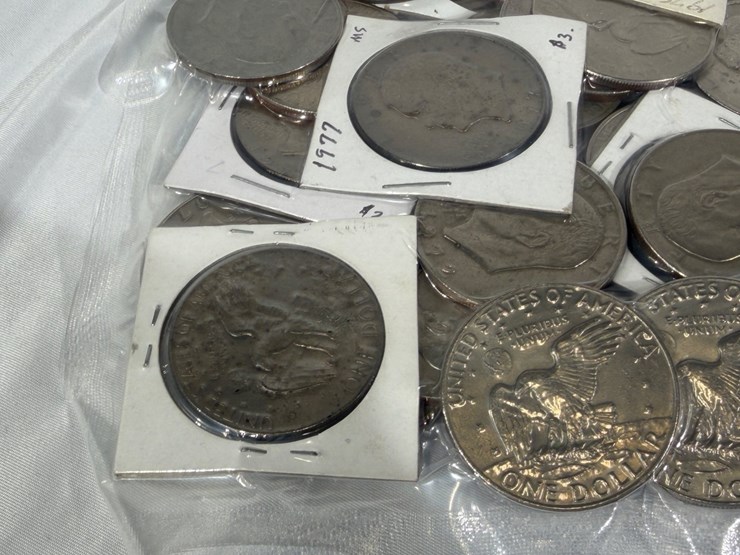 #40033-•-(50)-one-dollar-coins-image-14