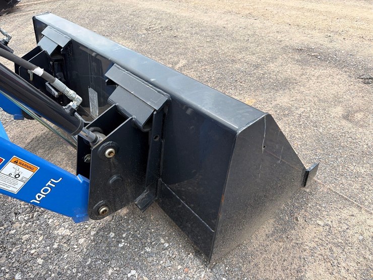 new-holland-workmaster-35-image-11