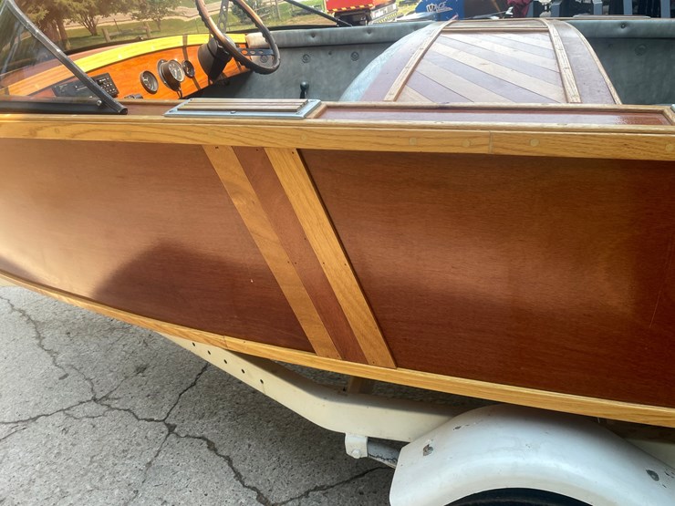 #103-•-1954-14'-vintage-speed-liner-wooden-speedboat-(no-title-or-registration-card)-(bill-of-sale-only)-image-13