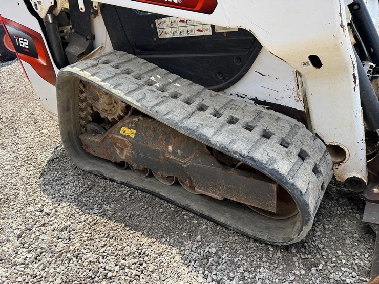 2022-bobcat-t62-image-13