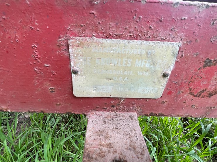 #8315-•-knowles-g900-feed-wagon-gravity-box-image-16