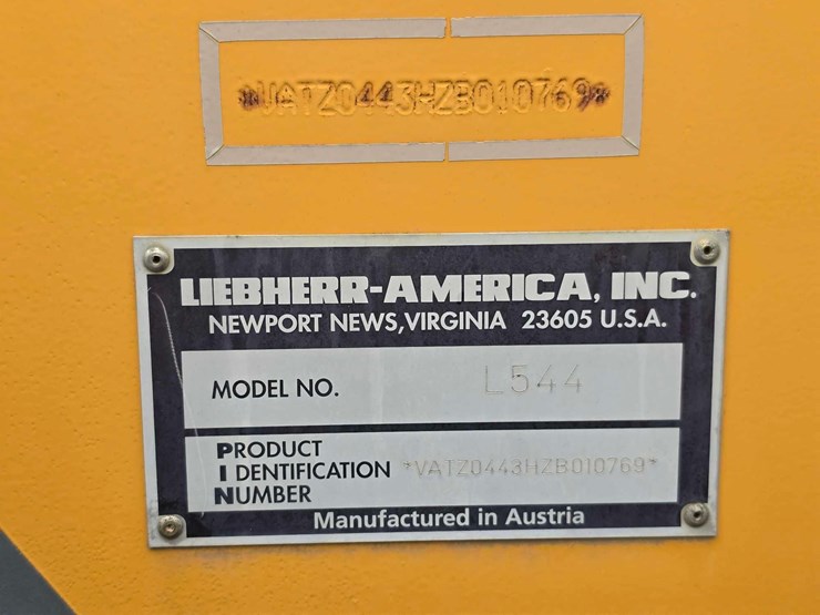 liebherr-l544-image-9