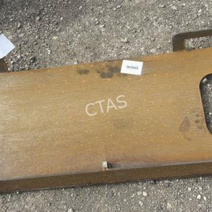#100 • Skid Steer Dingo Mounting Plate