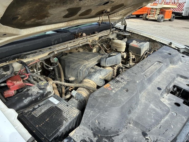 2012-gmc-sierra-2500-image-15