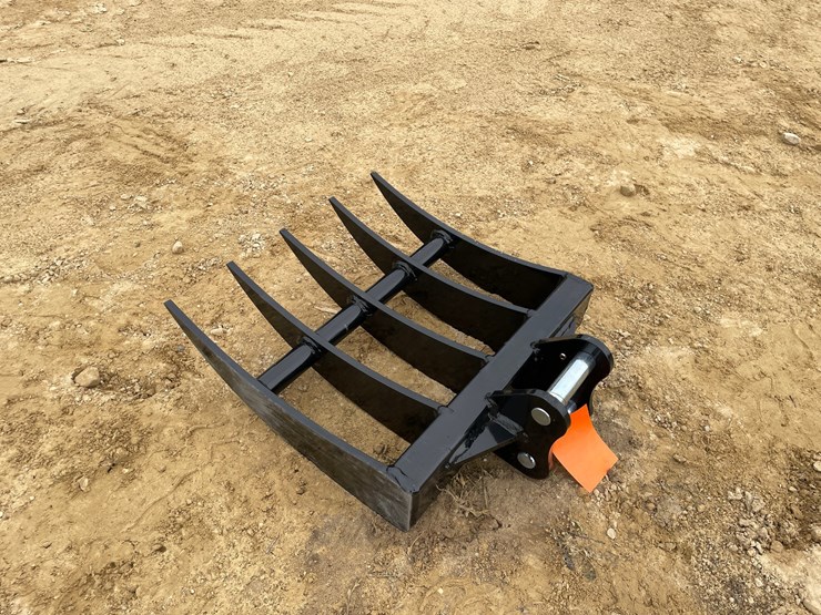 #2064-•-new-mini-16"-rake-attachment-image-4