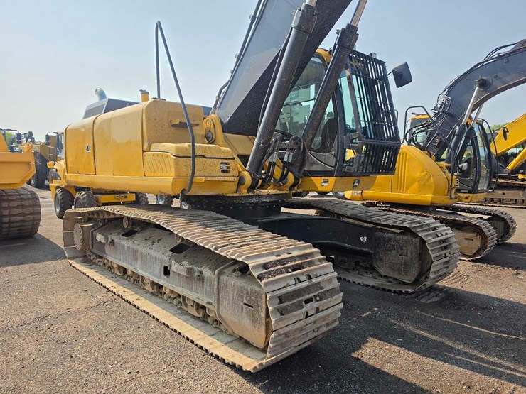 deere-350g-lc-image-4