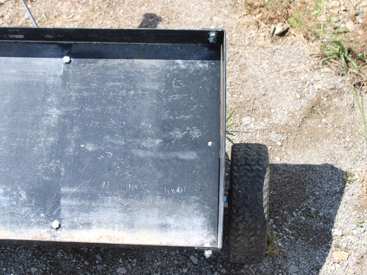brinly-hardy-co.-4-1/2'-pull-type-yard-aerator-image-2