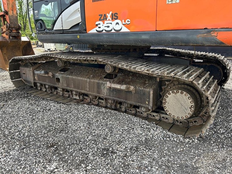 hitachi-zx350lc-6n-image-17