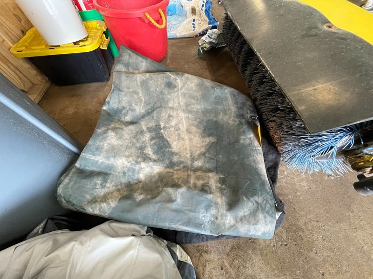 #7943-•-(2)-tarps-image-1