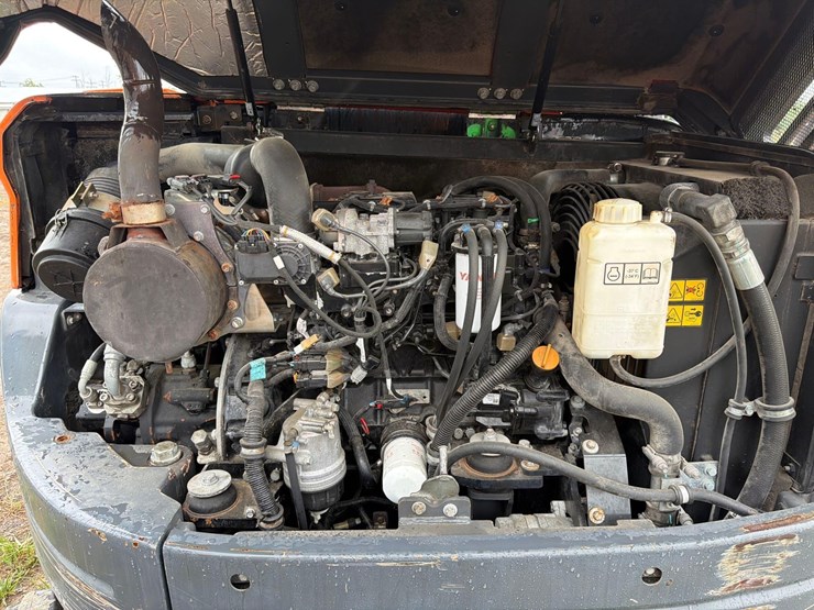 2019-doosan-dx85r-3-image-15