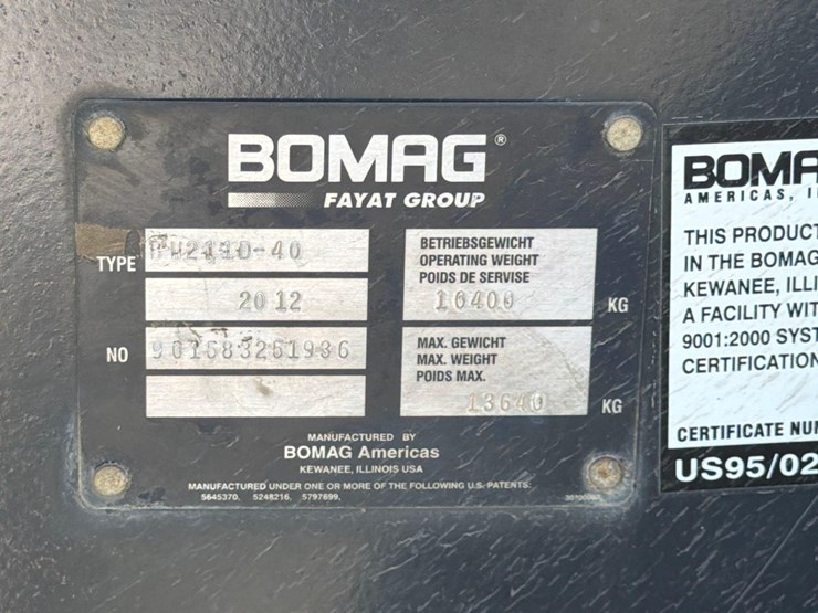 bomag-bw211d-40-image-10