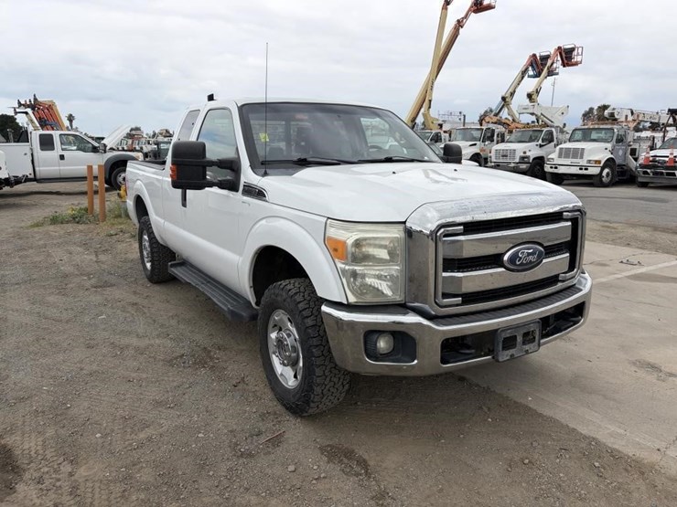 2012-ford-f250-image-2