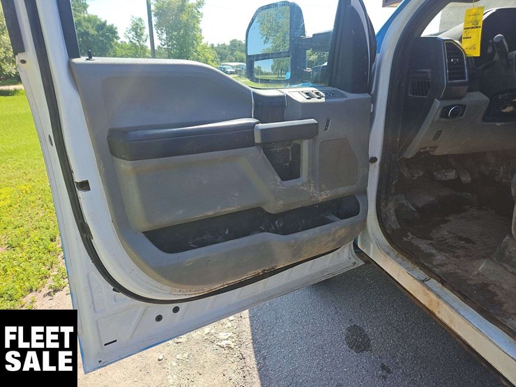 2020-ford-f250-image-17