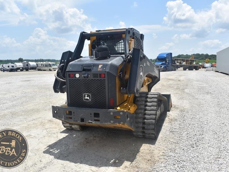 2024-deere-333g-image-6