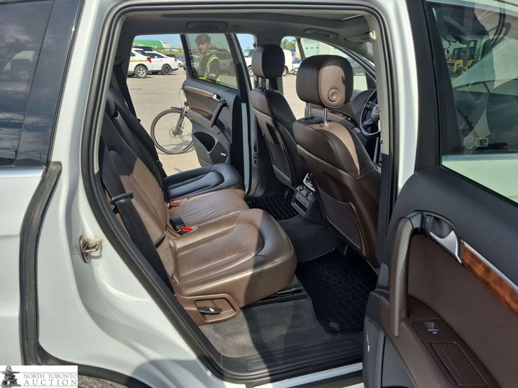 2014-audi-q7-image-68