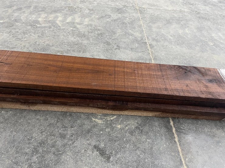 #3412-•-bundle-of-(5)-inch-thick-rough-cut-black-walnut-boards-image-7