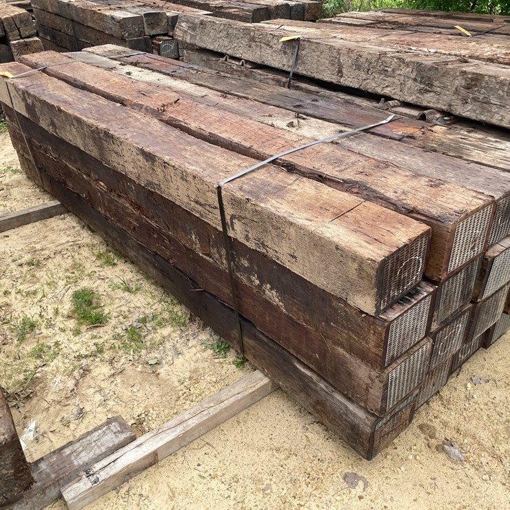 #3452 • Bundle of (16) Railroad Ties