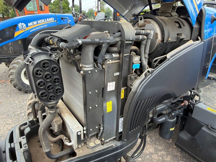 new-holland-workmaster-120-image-9