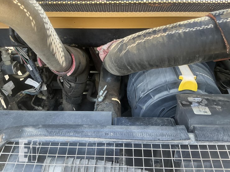 2021-asv-posi-track-vt70-image-19