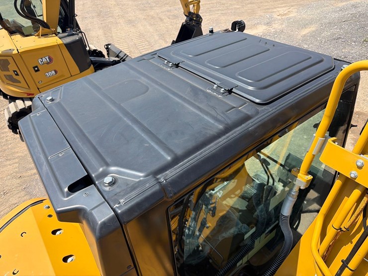 caterpillar-315-gc-image-28