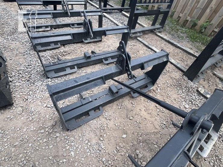 wildcat-3pt-hitch-adaptor-image-2