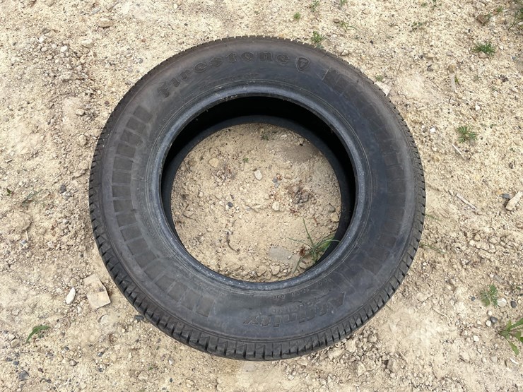 #3404-•-new-16"-firestone-tire-image-3