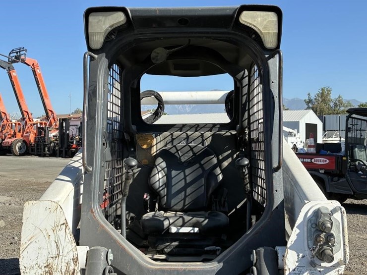 2021-bobcat-s740-image-15