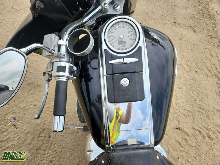 2006-suzuki-boulevard-2006-suzuki-boulevard-c90-black-image-15