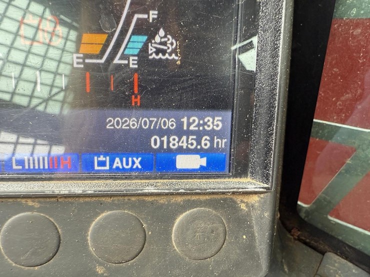 2022-takeuchi-tl12r2-image-22