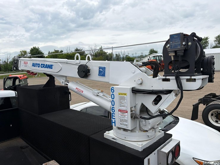 2025-auto-crane-6006eh-image-15