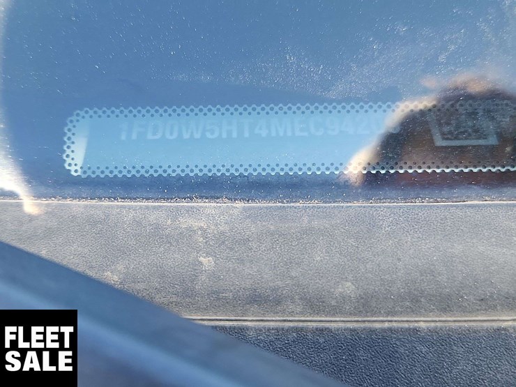 2021-ford-f550-image-13