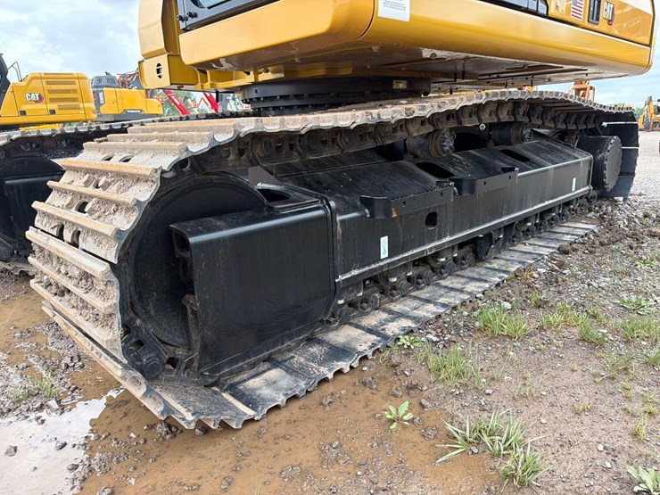 caterpillar-317-image-10