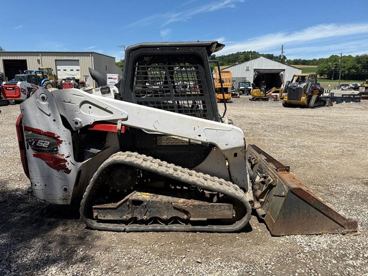 2022-bobcat-t62-image-5