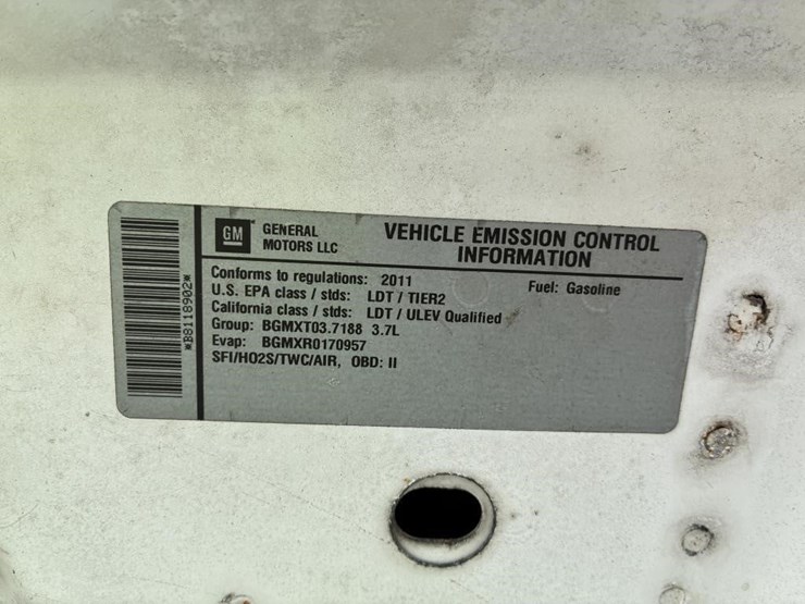 2011-chevrolet-colorado-image-8