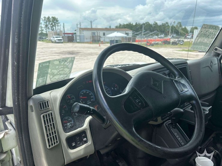 2018-international-durastar-4300-image-12