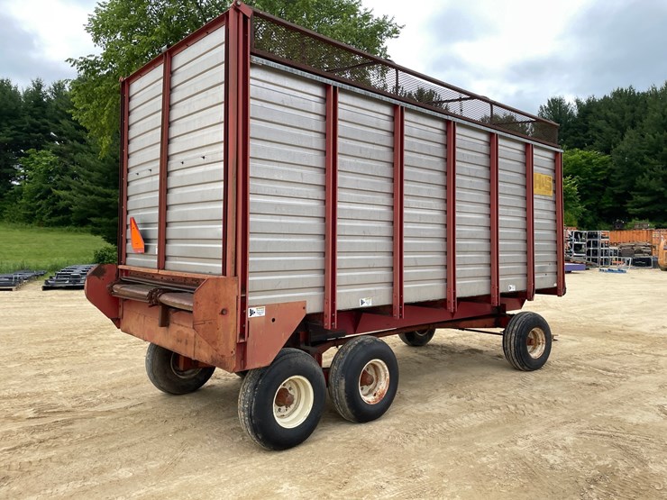 #408-•-h-&-s-18'-chopper-box-image-5