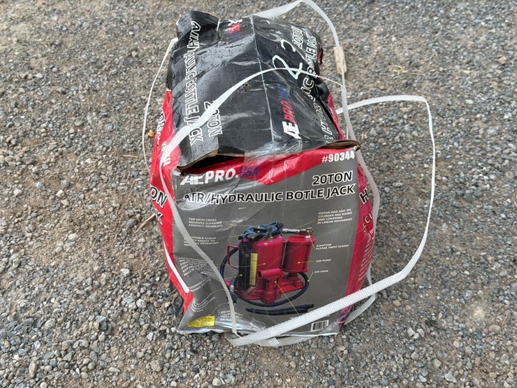 new-20-ton-air-hydraulic-bottle-jack-new-support-equipment-image-2