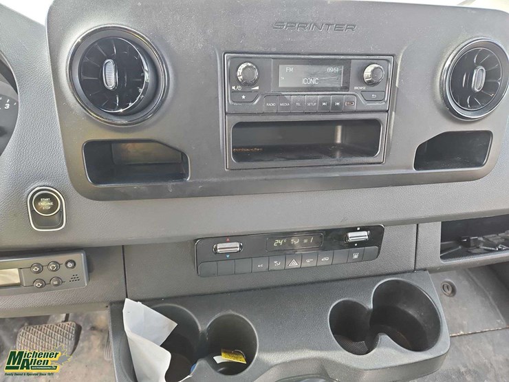 2021-mercedes-benz-sprinter-c240-turbo-diesel-cargo-van-image-22