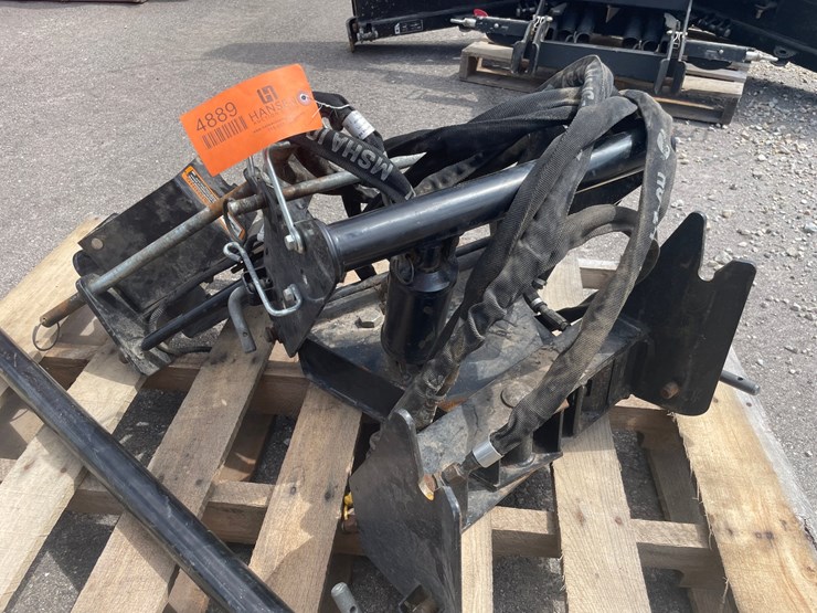 john-deere-1025r-image-7