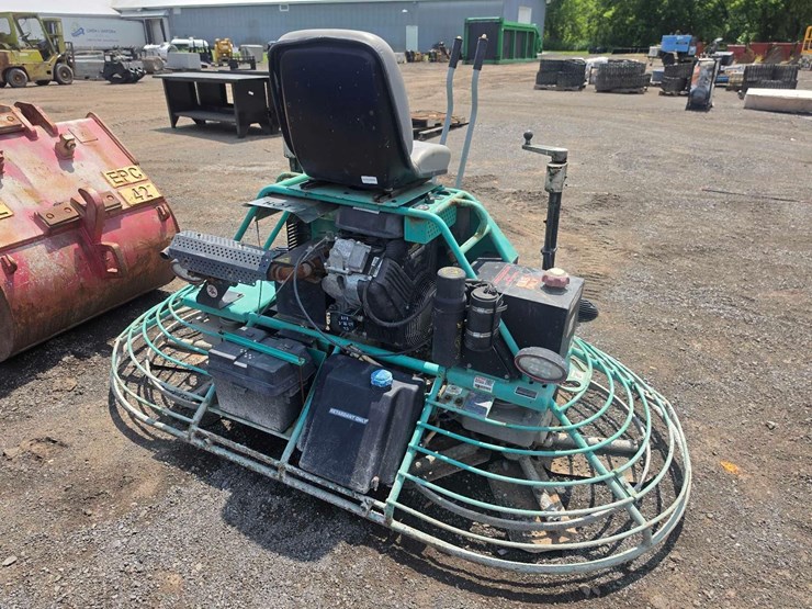 2020-multiquip-ride-on-power-trowel-concrete-equipment-sn:213313-image-2