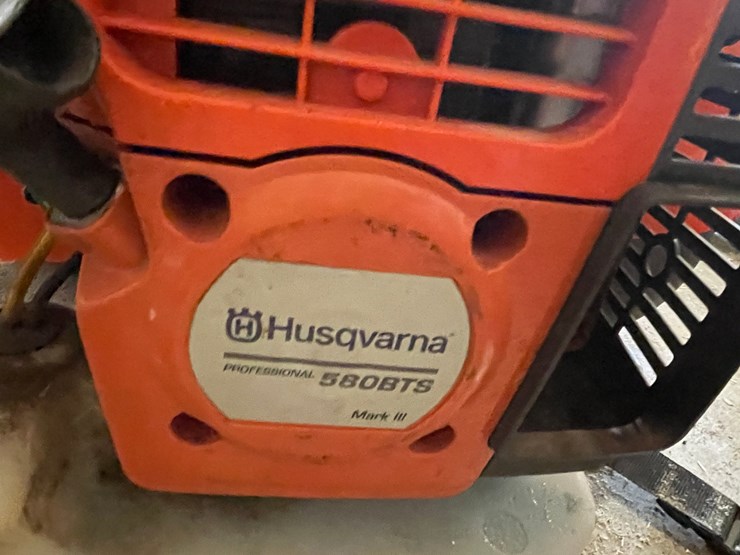 #7912-•-husqvarna-580bts-mark-iii-backpack-blower-image-3