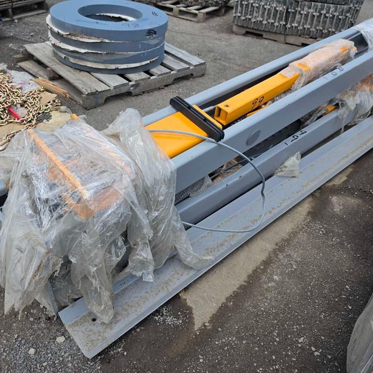 CARLIFT SUPPORT EQUIPMENT